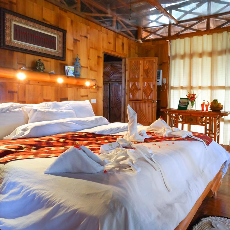 The Coral Blue Oriental Beach Villas And Suites Santa Fe  Eksteriør bilde